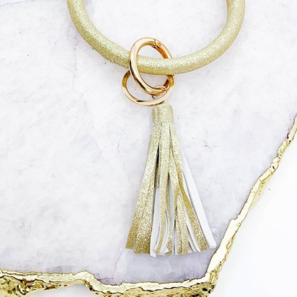 Gold Glitter Key Ring Bracelet - Picture 2 of 2
